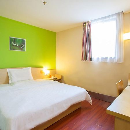 7Days Inn Changchun Renmin Avenue Pingquan Road Eksteriør billede
