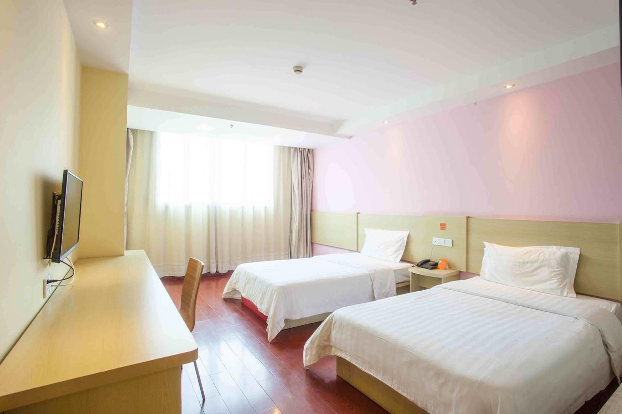 7Days Inn Changchun Renmin Avenue Pingquan Road Eksteriør billede