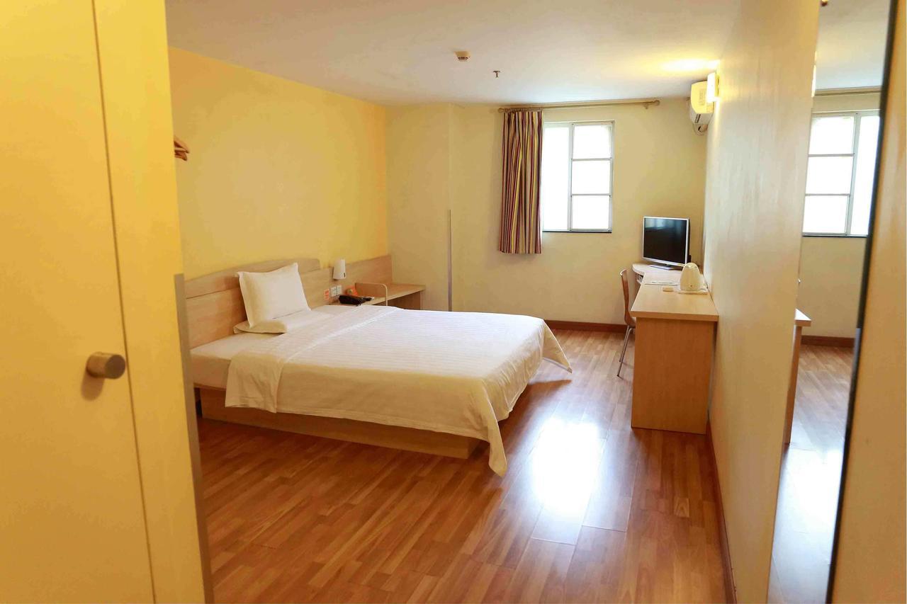 7Days Inn Changchun Renmin Avenue Pingquan Road Eksteriør billede