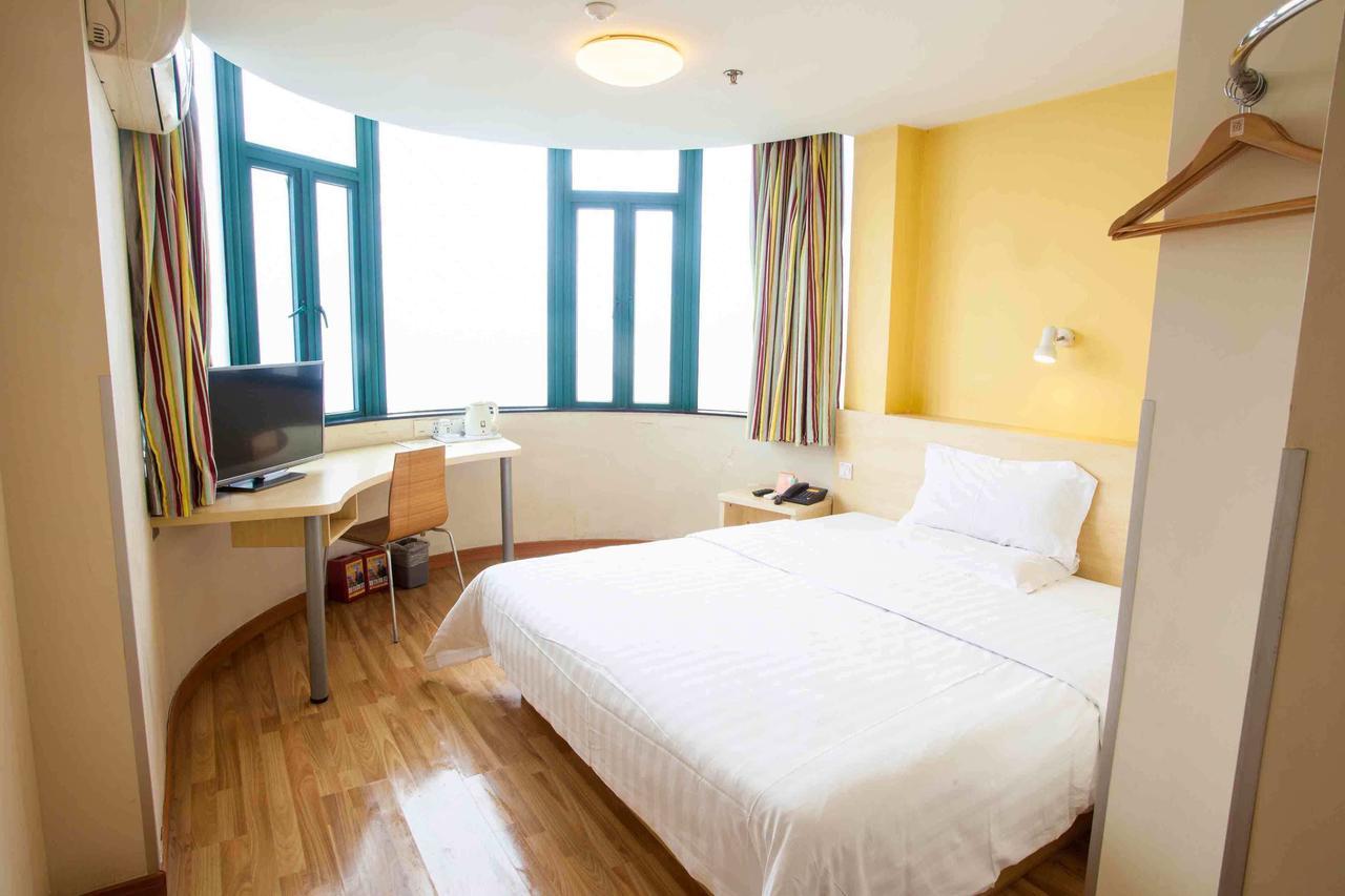 7Days Inn Changchun Renmin Avenue Pingquan Road Eksteriør billede