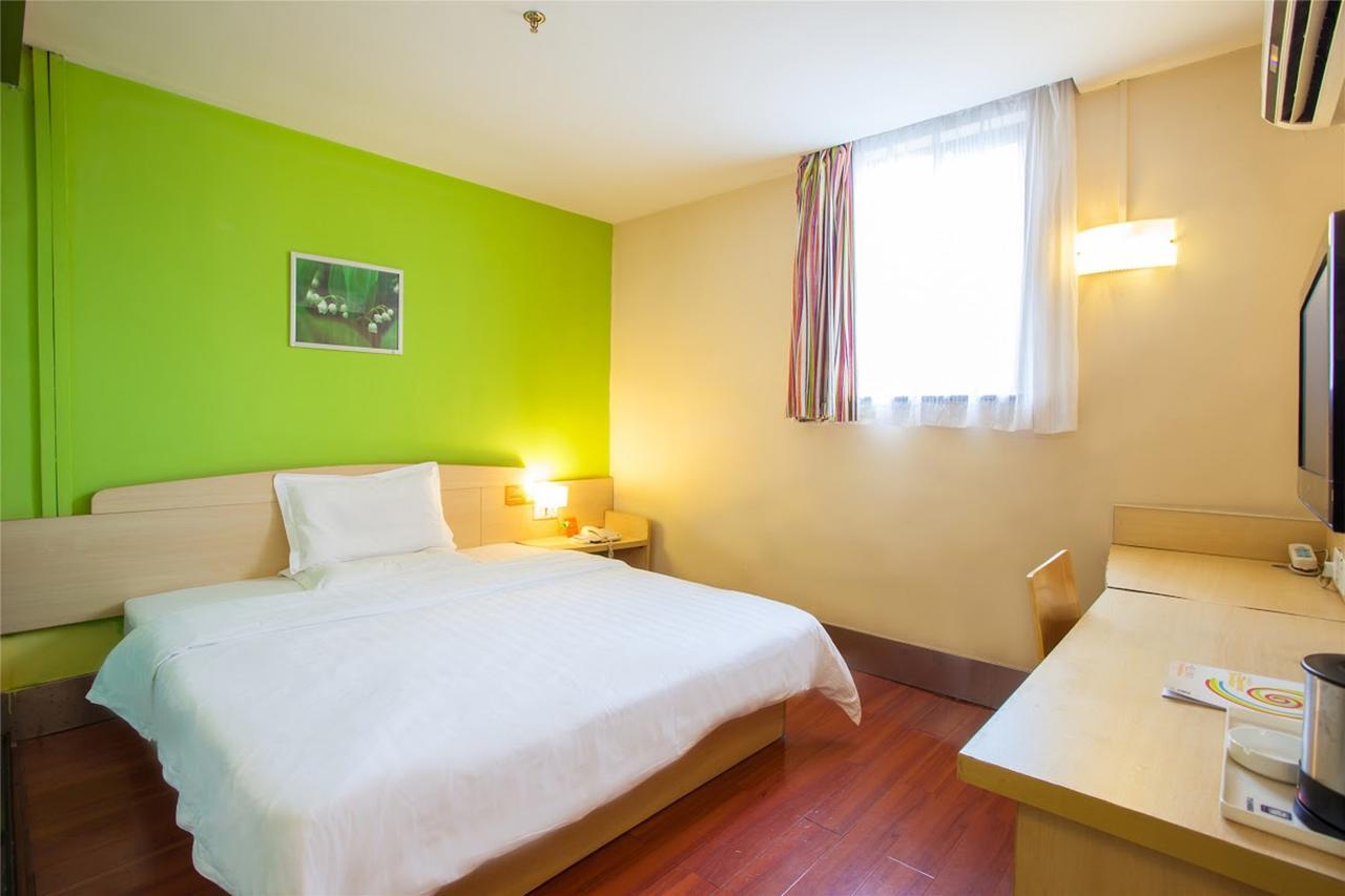 7Days Inn Changchun Renmin Avenue Pingquan Road Eksteriør billede